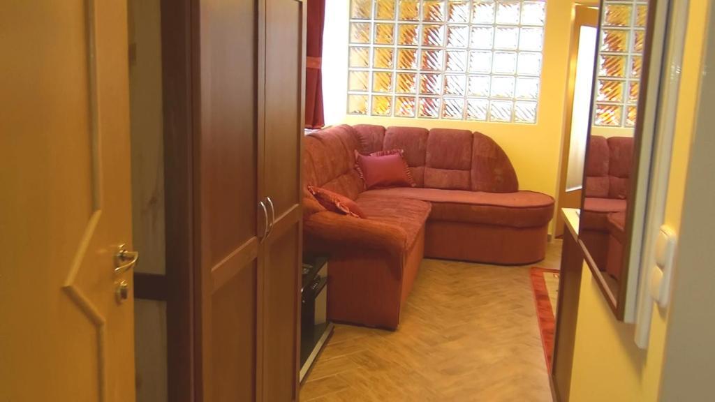 Holdlux Apartmanok Sárvár Pokoj fotografie